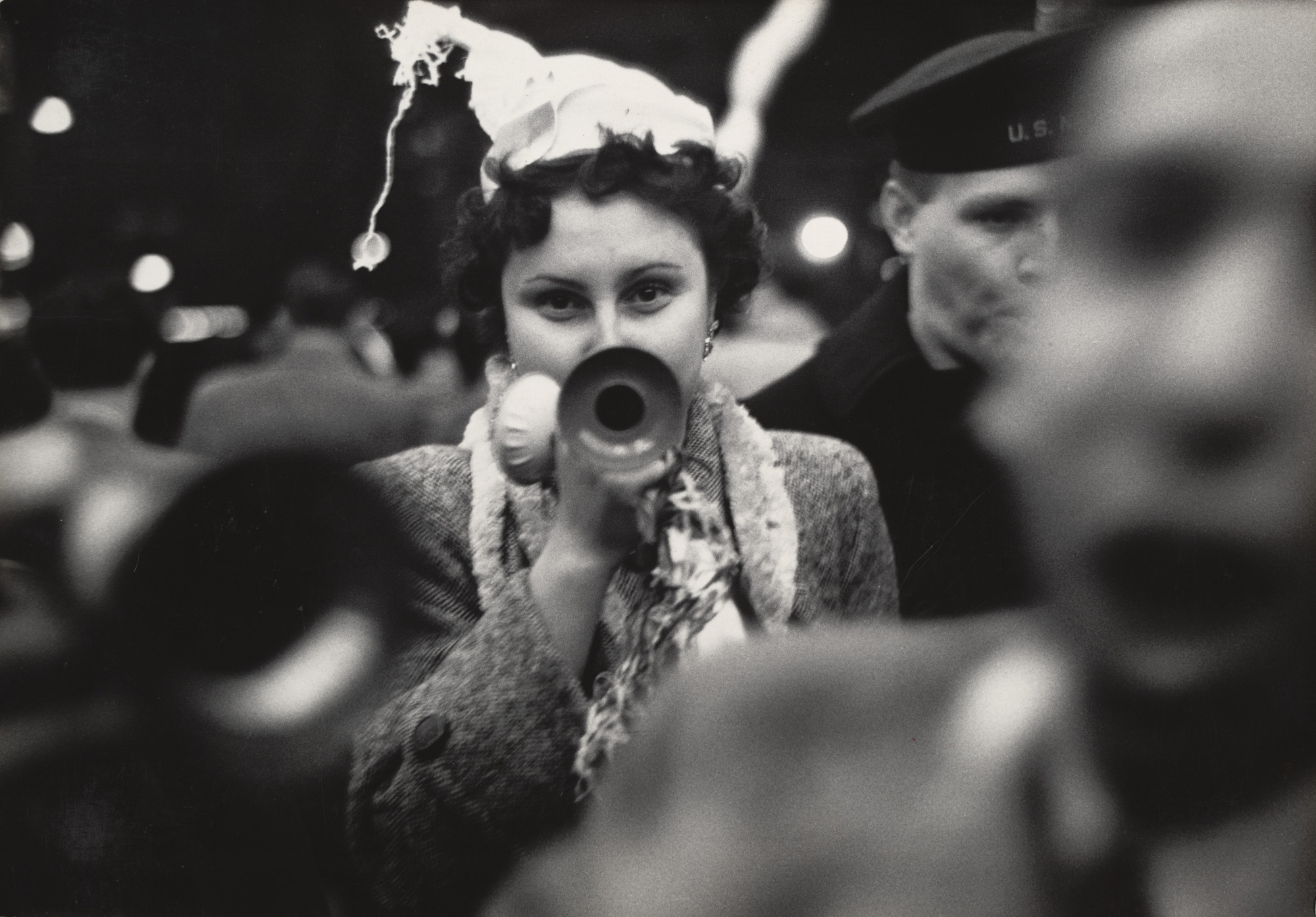 Dan Weiner. New Year&#39;s Eve, Times Square. 1951