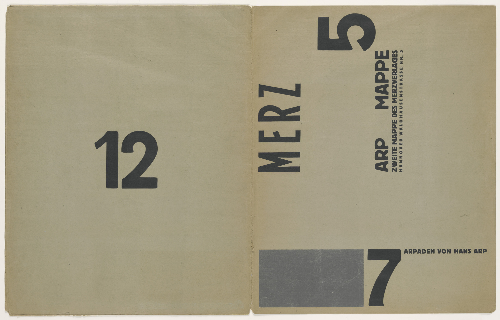 Jean (Hans) Arp. Cover from Merz 5. 7 Arpaden by Hans Arp. Arp Portfolio. Second Portfolio of the Merz Publisher (Merz 5. 7 Arpaden von Hans Arp. Arp Mappe. Zweite Mappe des Merzverlages). 1923