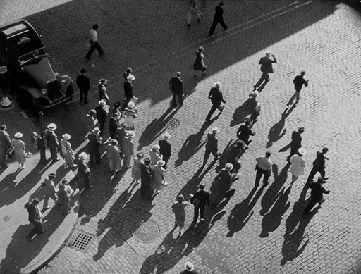 Willard Van Dyke. The City