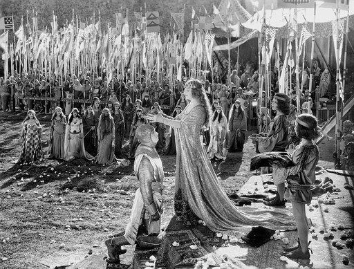 Allan Dwan. Robin Hood