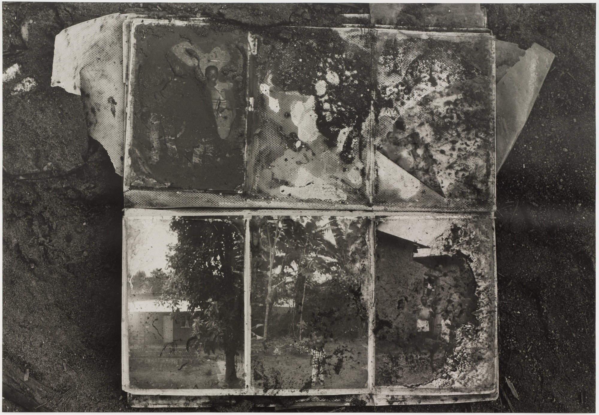 Gilles Peress. Untitled