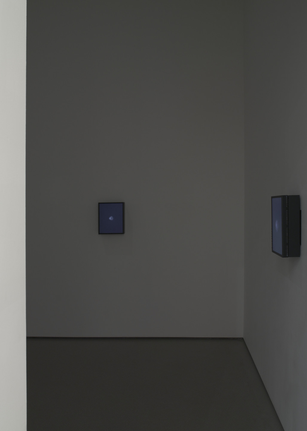 Shirazeh Houshiary. Breath. 2003