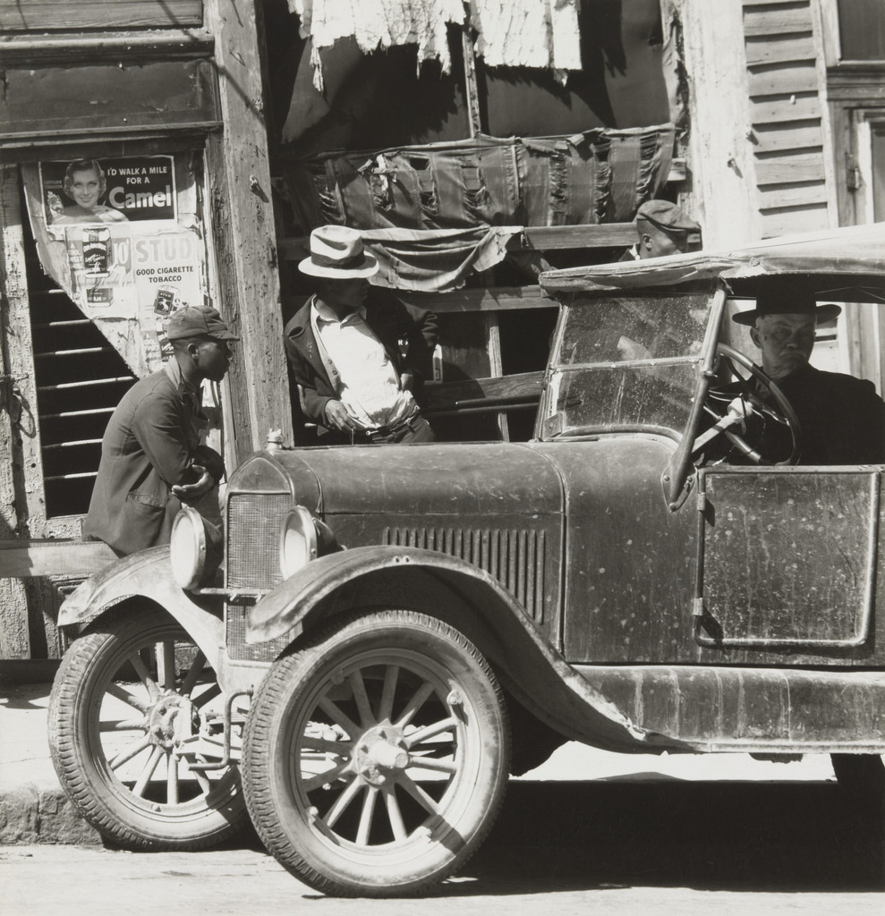 Sidewalk in Vicksburg, Mississippi