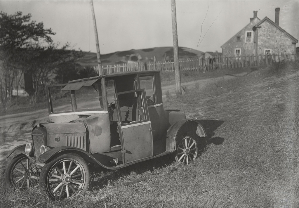 Junked Auto, Cape Cod