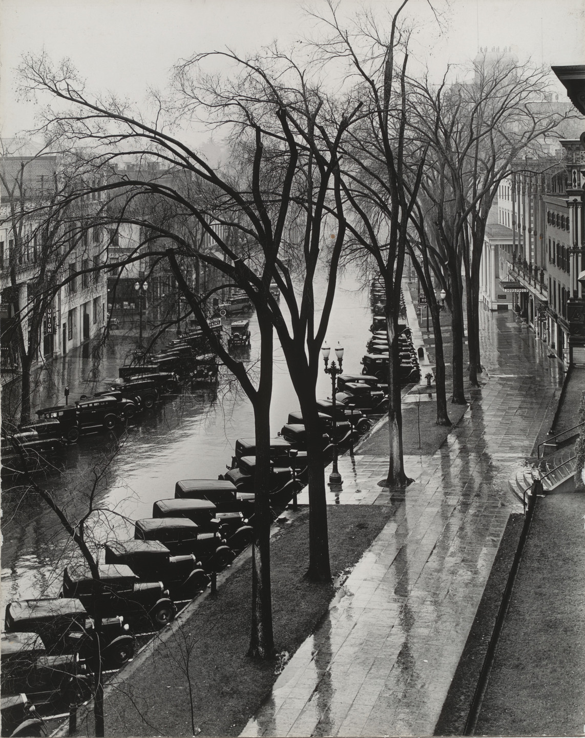 Walker Evans. Main Street, Saratoga Springs, New York. 1931