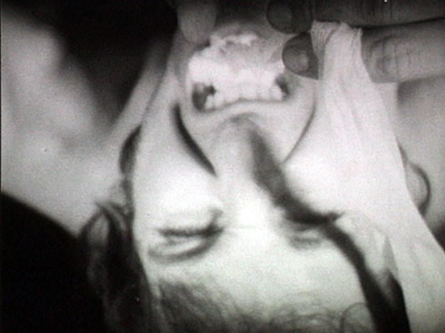 Bruce Nauman. Gauze