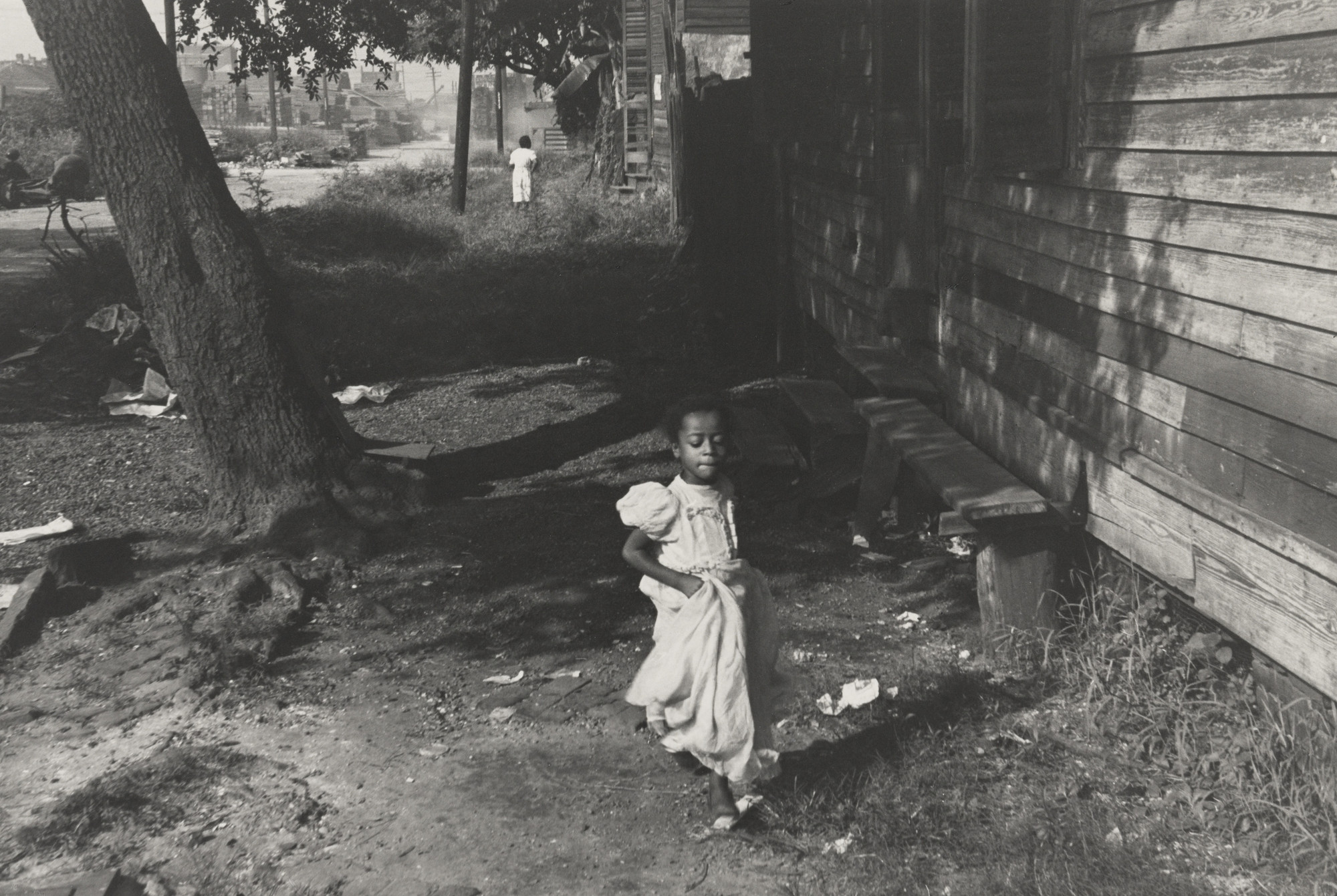 Henri Cartier-Bresson. In the Negro Section of New Orleans