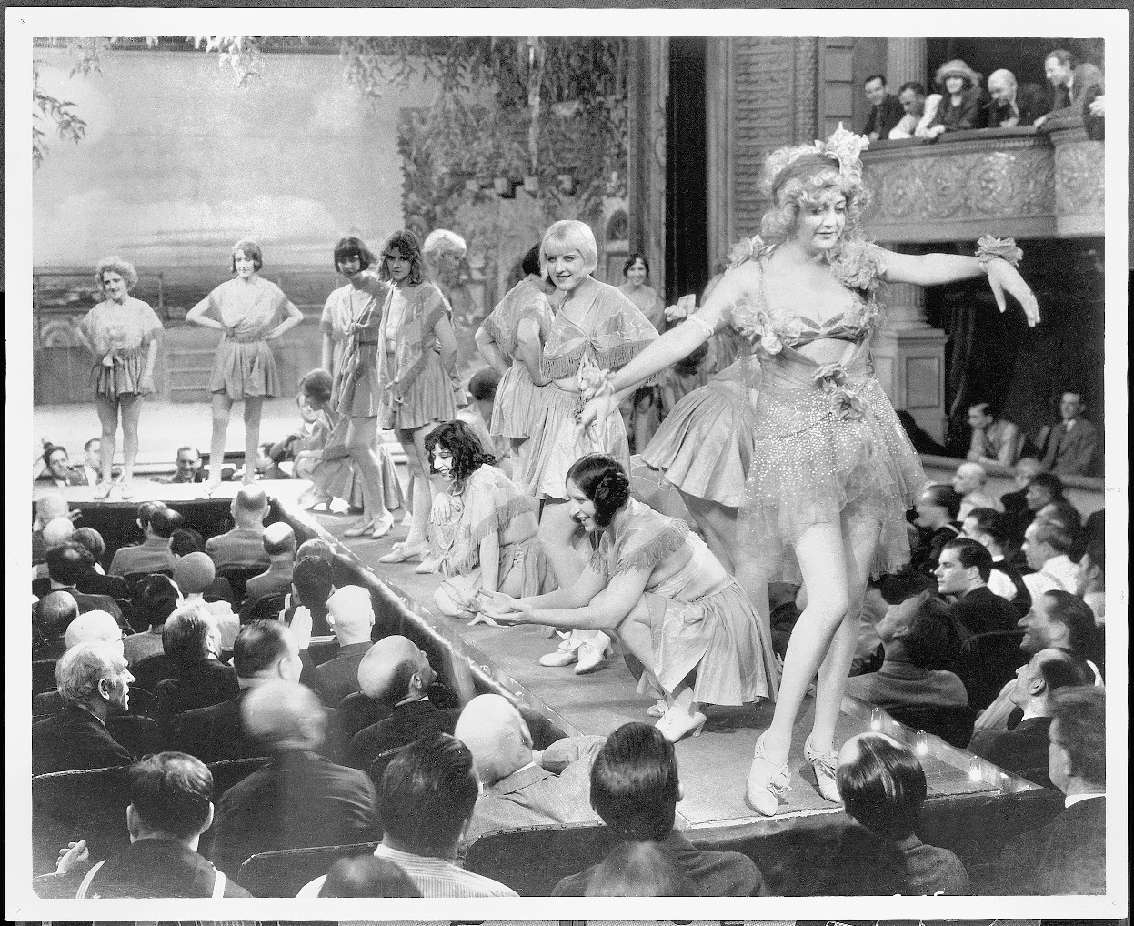 Rouben Mamoulian. Applause. 1929