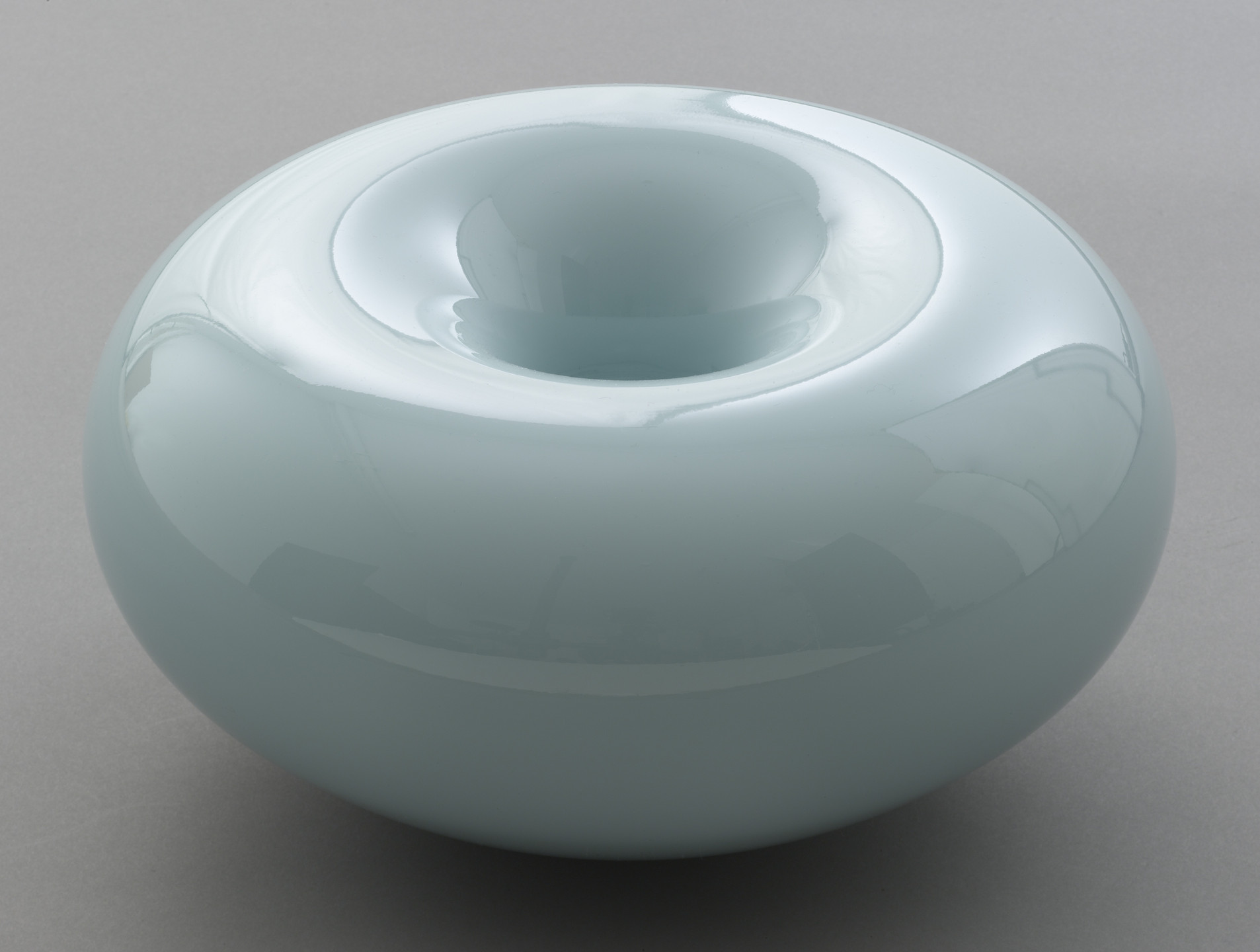 Naoto Fukasawa. Plus Minus Zero Humidifier. 2003