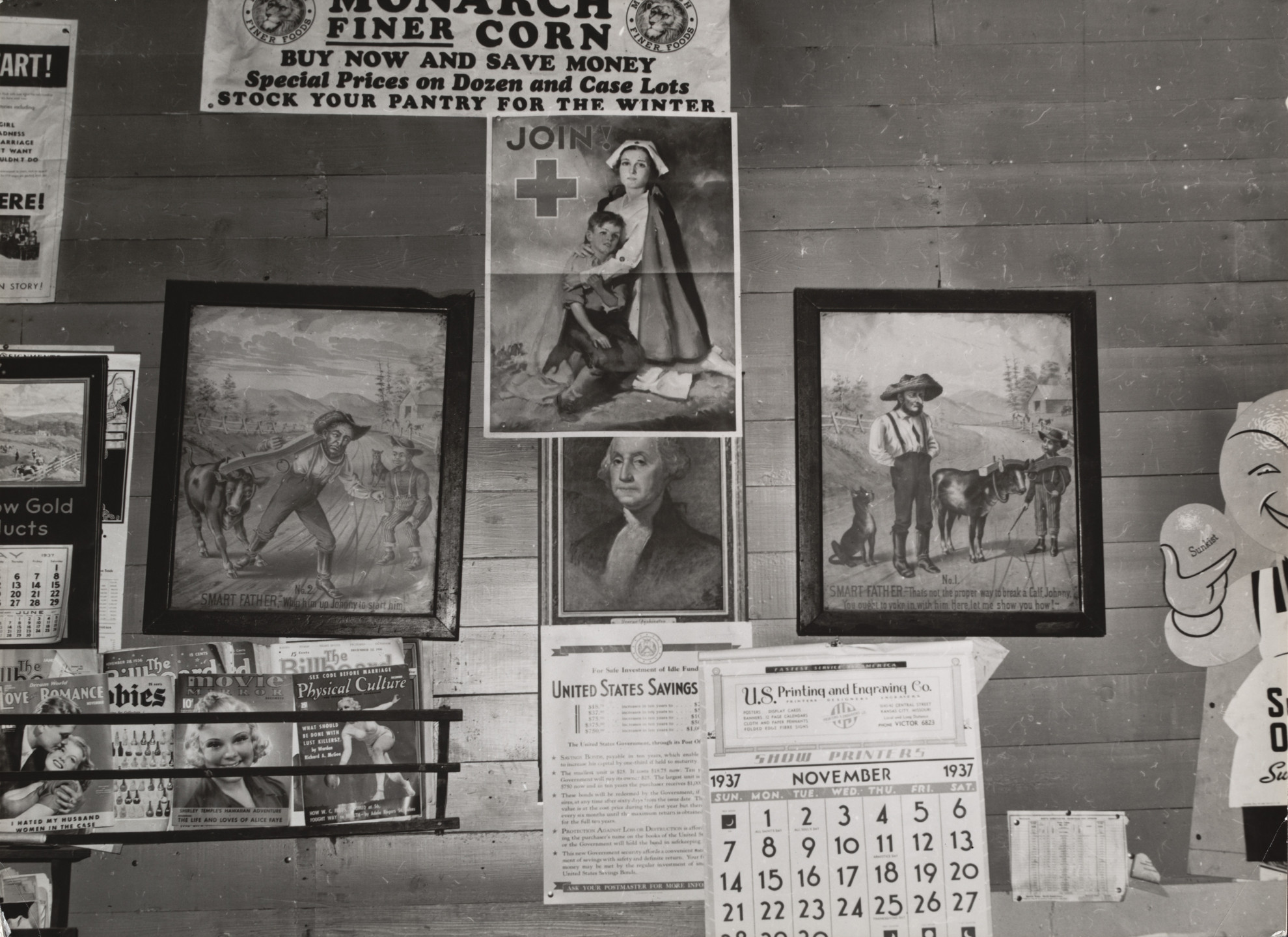 John Vachon. Decoration in Store at Alger, Montana. November 1937