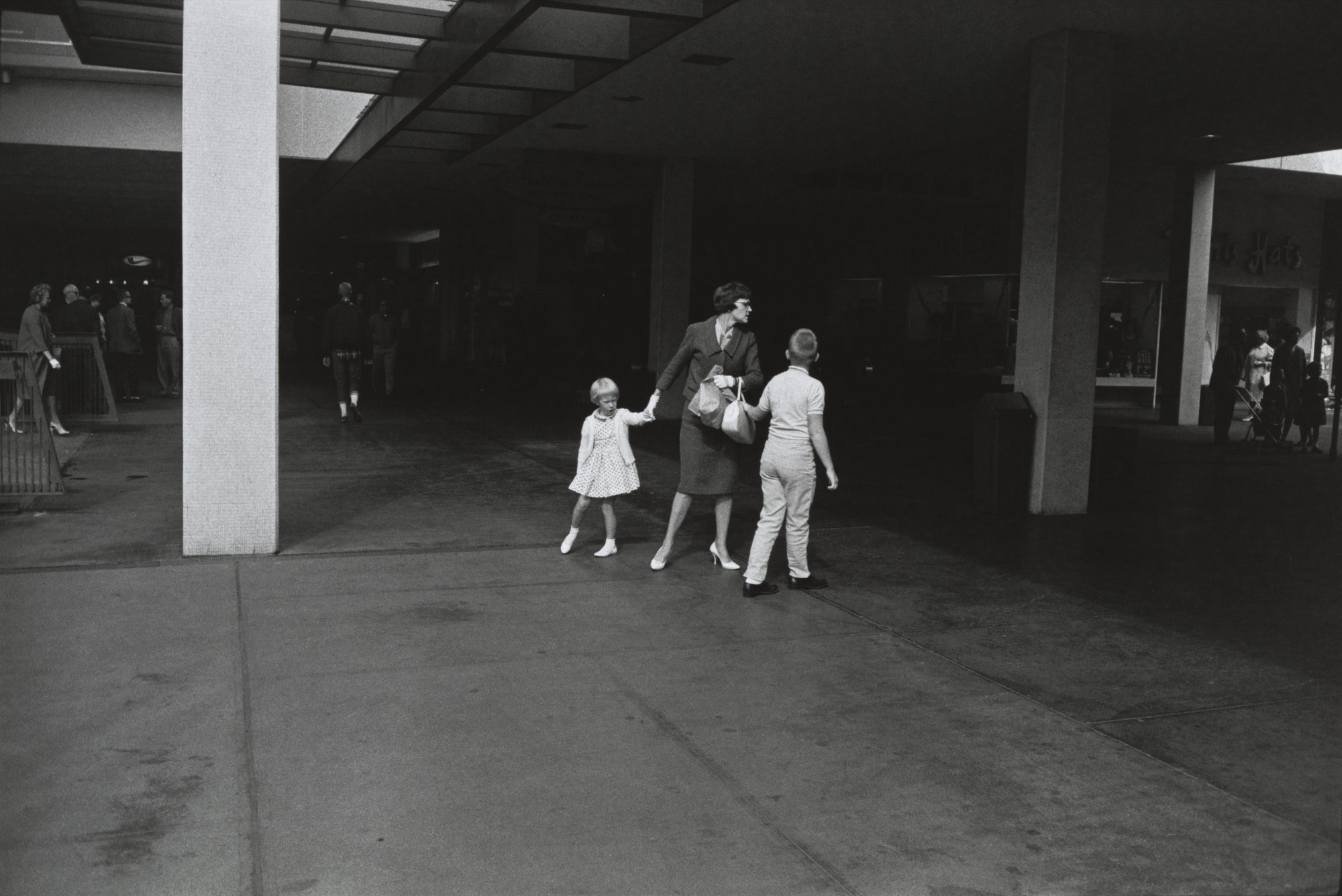 Garry Winogrand. Minneapolis