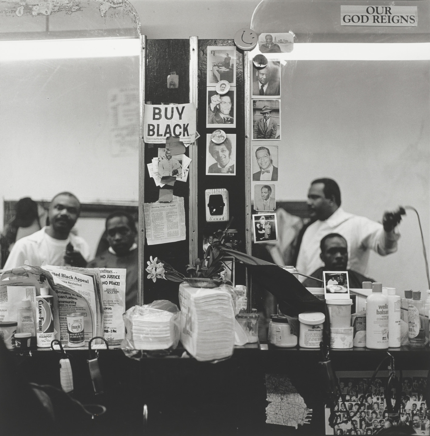 Jeffrey Scales. House&#39;s Barber Shop, Buy Black. 1988