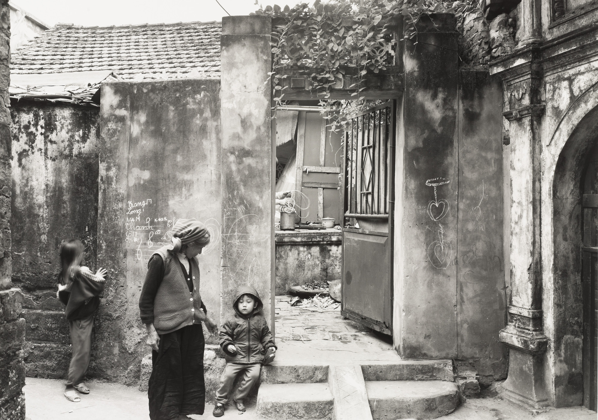 An-My Lê. Untitled, Hanoi. 1996