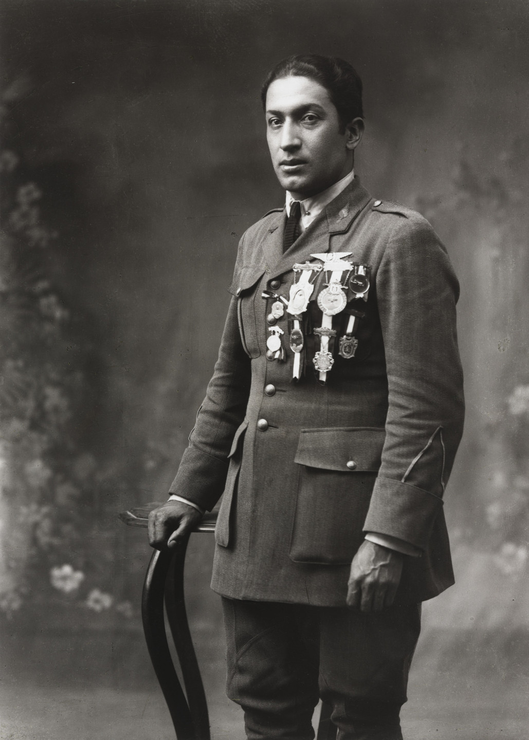 Martín Chambi. Alejandro Velasco Astete, Cuzco Aviator. 1925