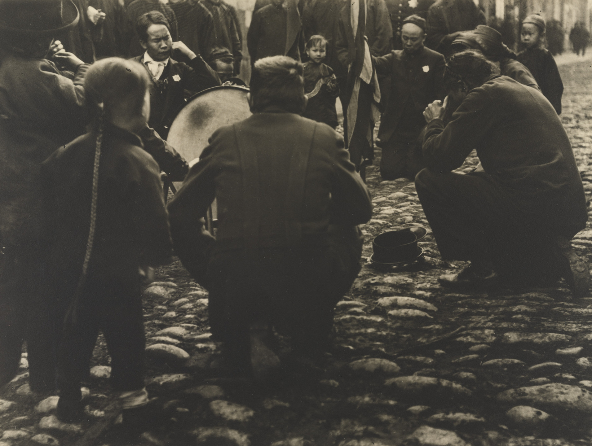 Arnold Genthe. The Chinese Salvation Army. 1896-1906