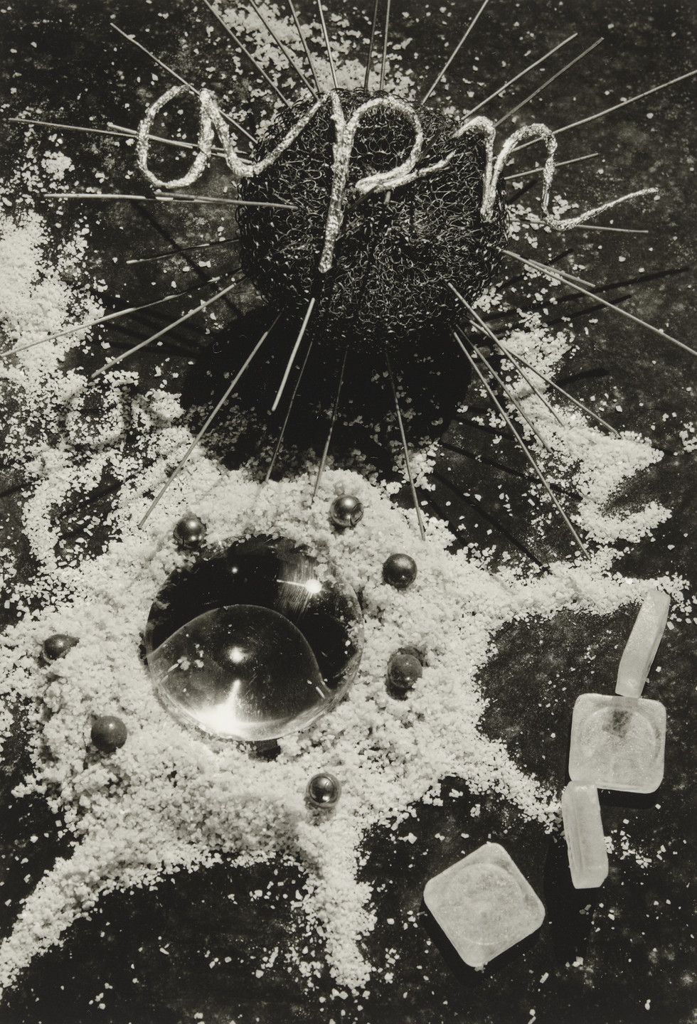 Kiyoji Otsuji, Katsuhiro Yamaguchi. Untitled from the portfolio APN (Asahi Picture News). 1953-54