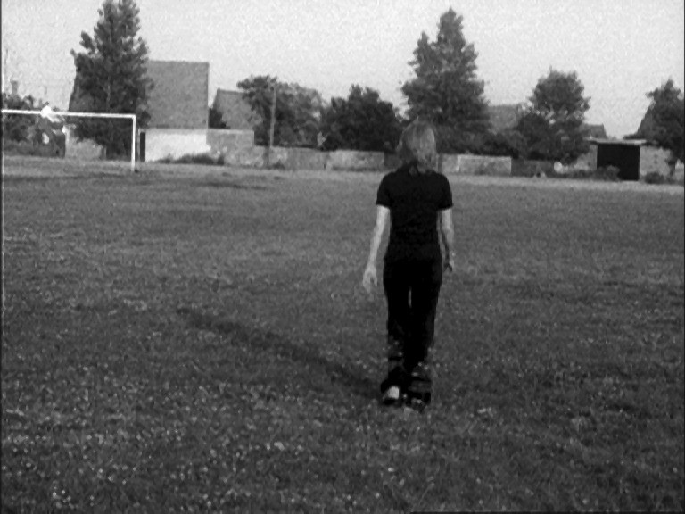 Moving images over moving people