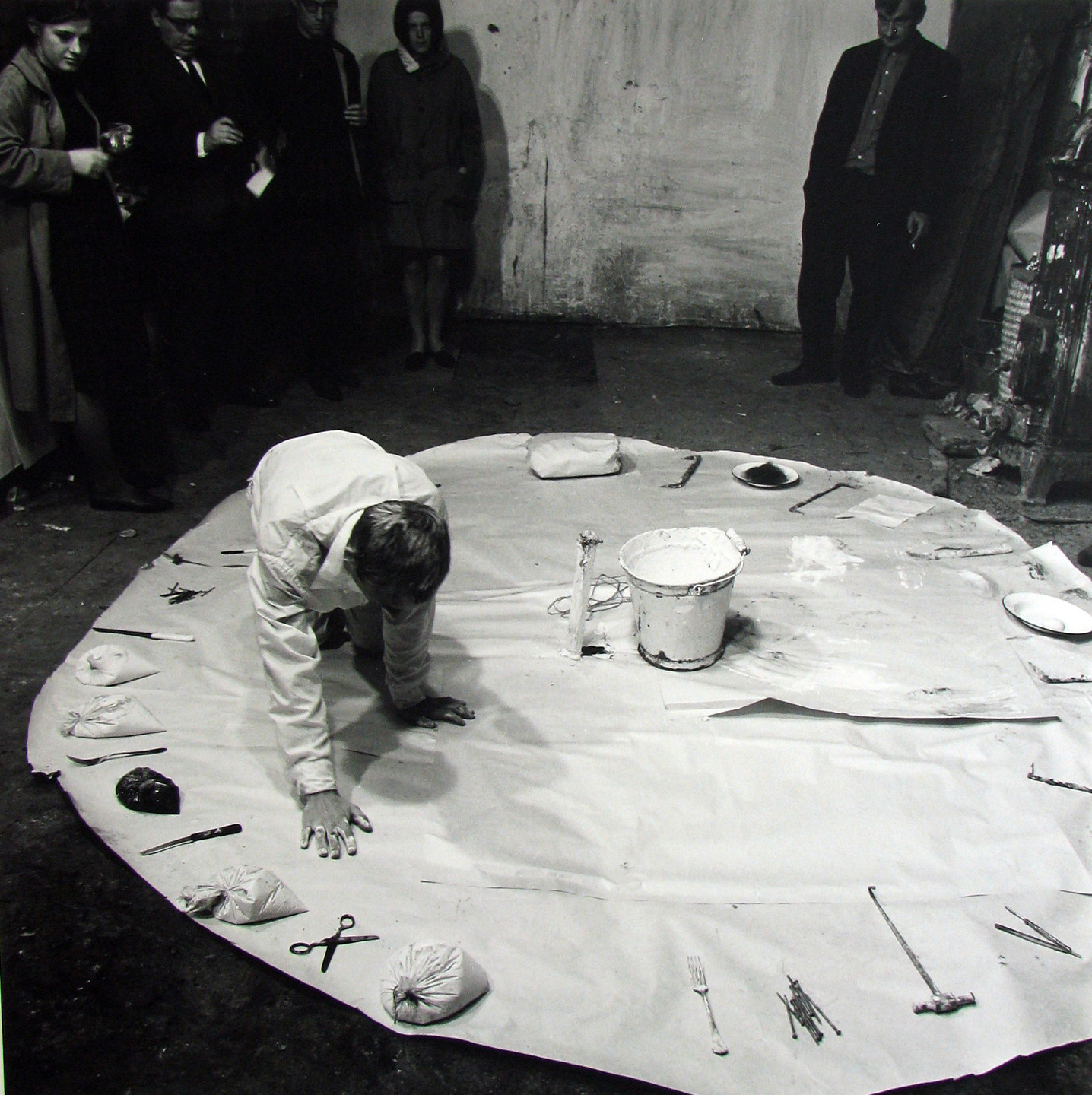 Günter Brus. Aktion in einem Kreis, Action in a Circle. 1966