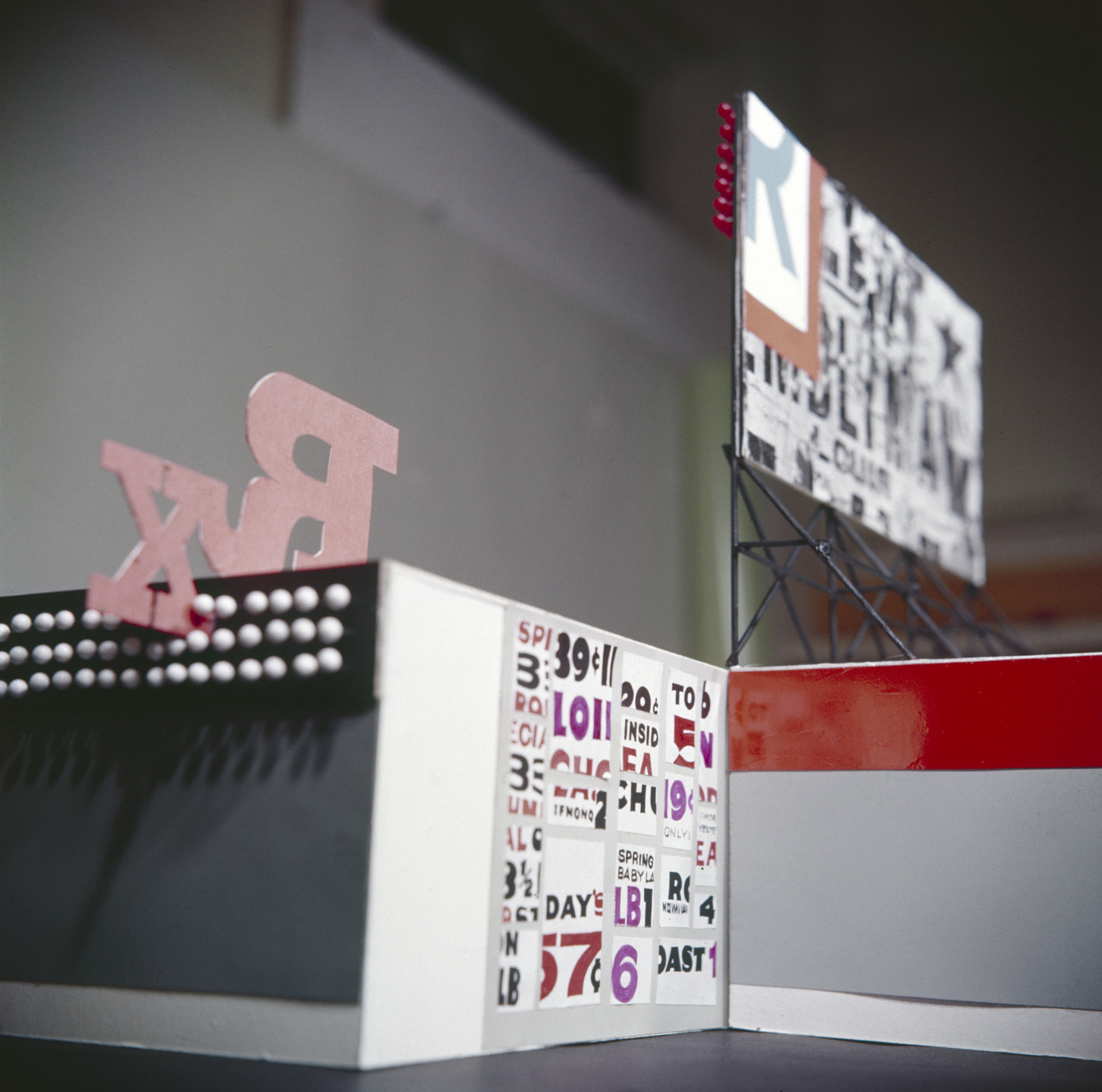 Robert Brownjohn, Ivan Chermayeff, Thomas Geismar. Brussels World Fair (View of the model). 1958