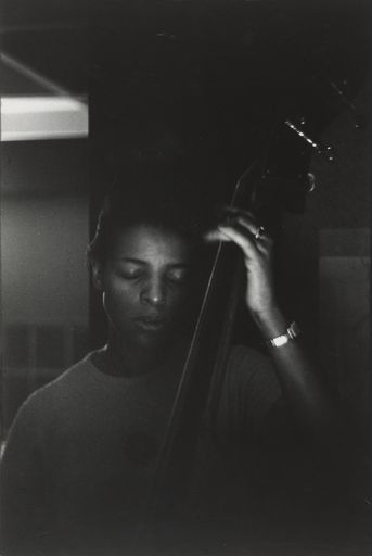 Edna Smith, Bassist fotograferet af Roy DeCarava