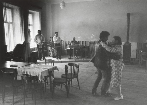 Dancing Party