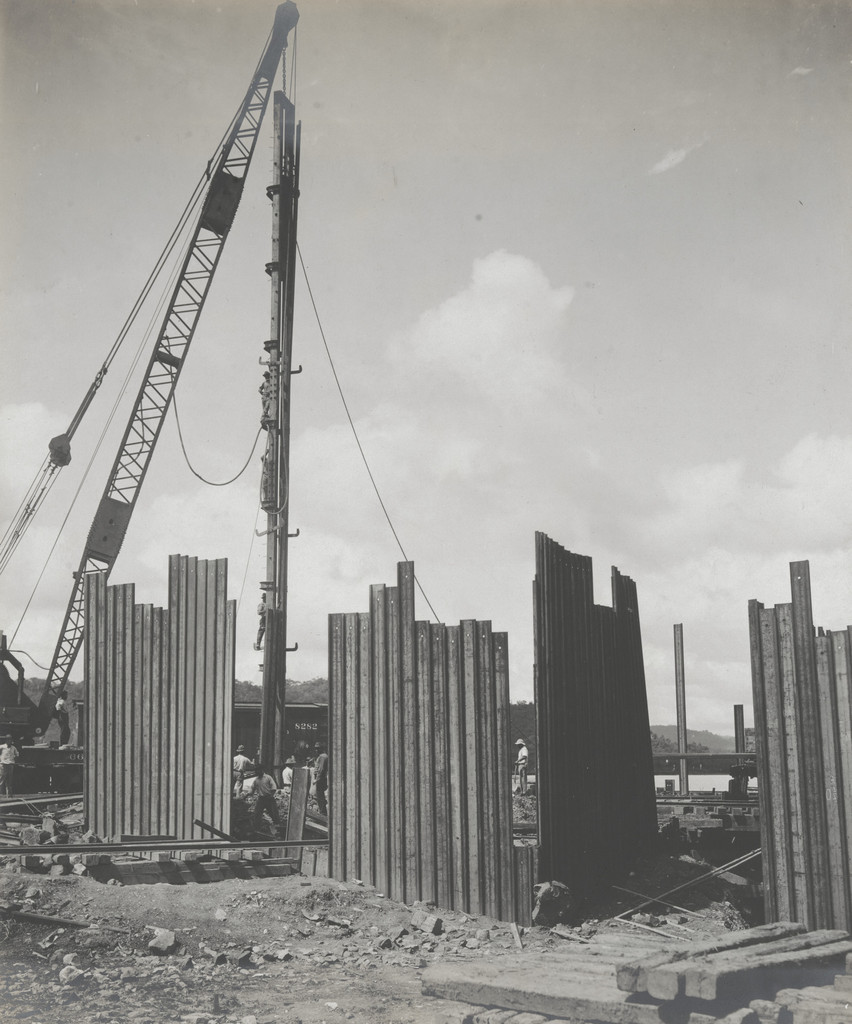 Balboa Terminals. Unloader Wharf, Coaling Plant. Steel sheet piling for protection of excavation of west end of pier foundations