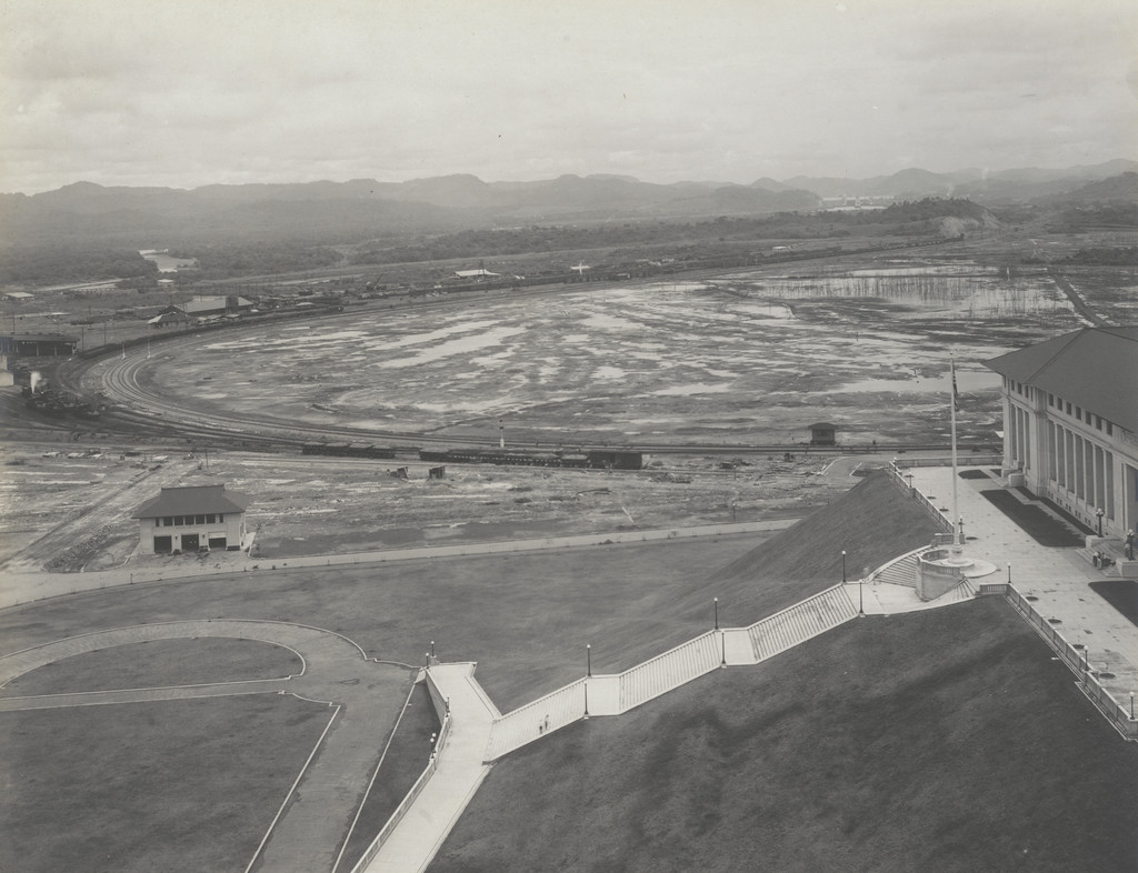 Administration Building, Balboa, C.Z. Main entrance and plaza. Panama R.R. (6 degree curve) in the distance