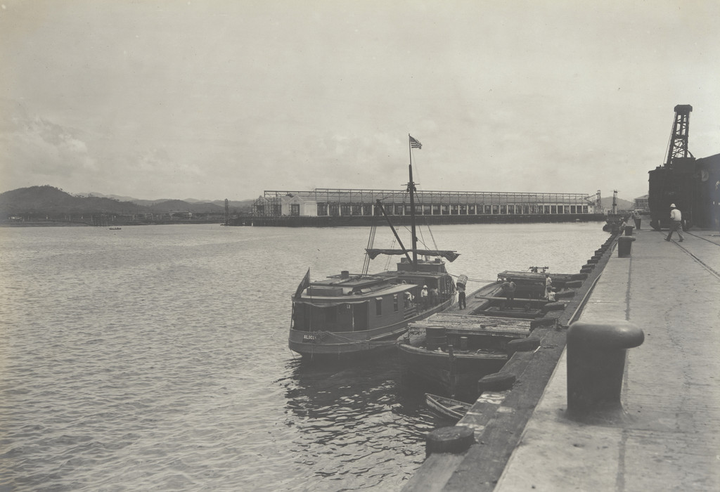 Balboa Terminals. Pier #18 during construction