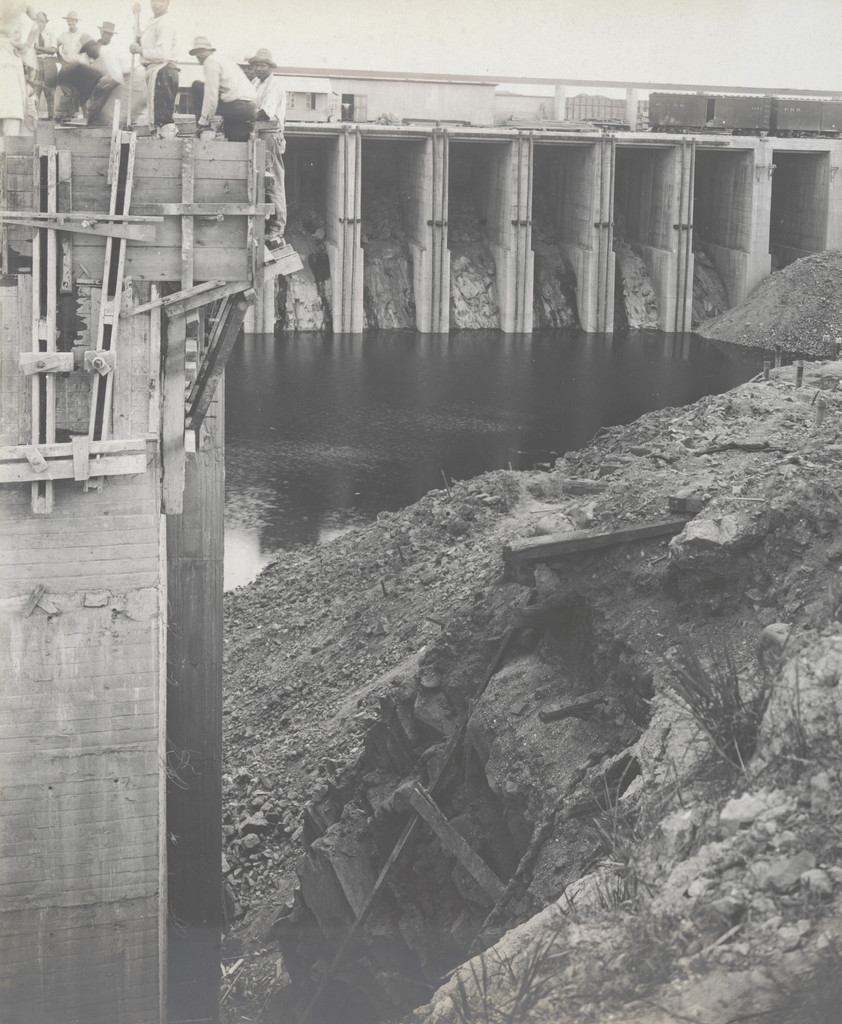 Balboa Terminals. Dry Dock #1. Showing west end of Entrance Pier