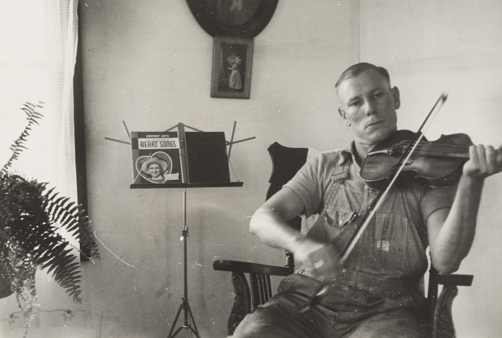 Ben Shahn. One of the Westmoreland Homesteaders Playing his Violin, Pennsylvania