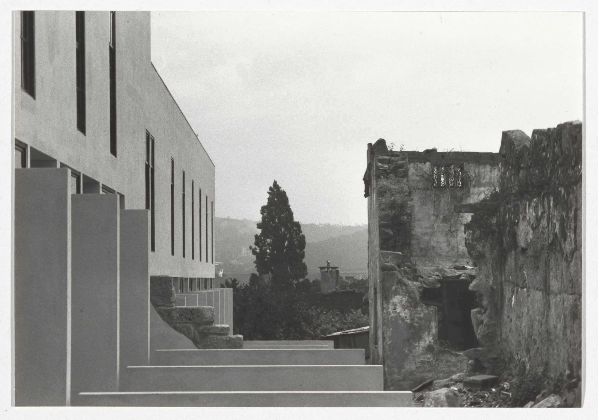 Álvaro Siza. SAAL S. Victor Social Housing, Porto, Portugal. 1974