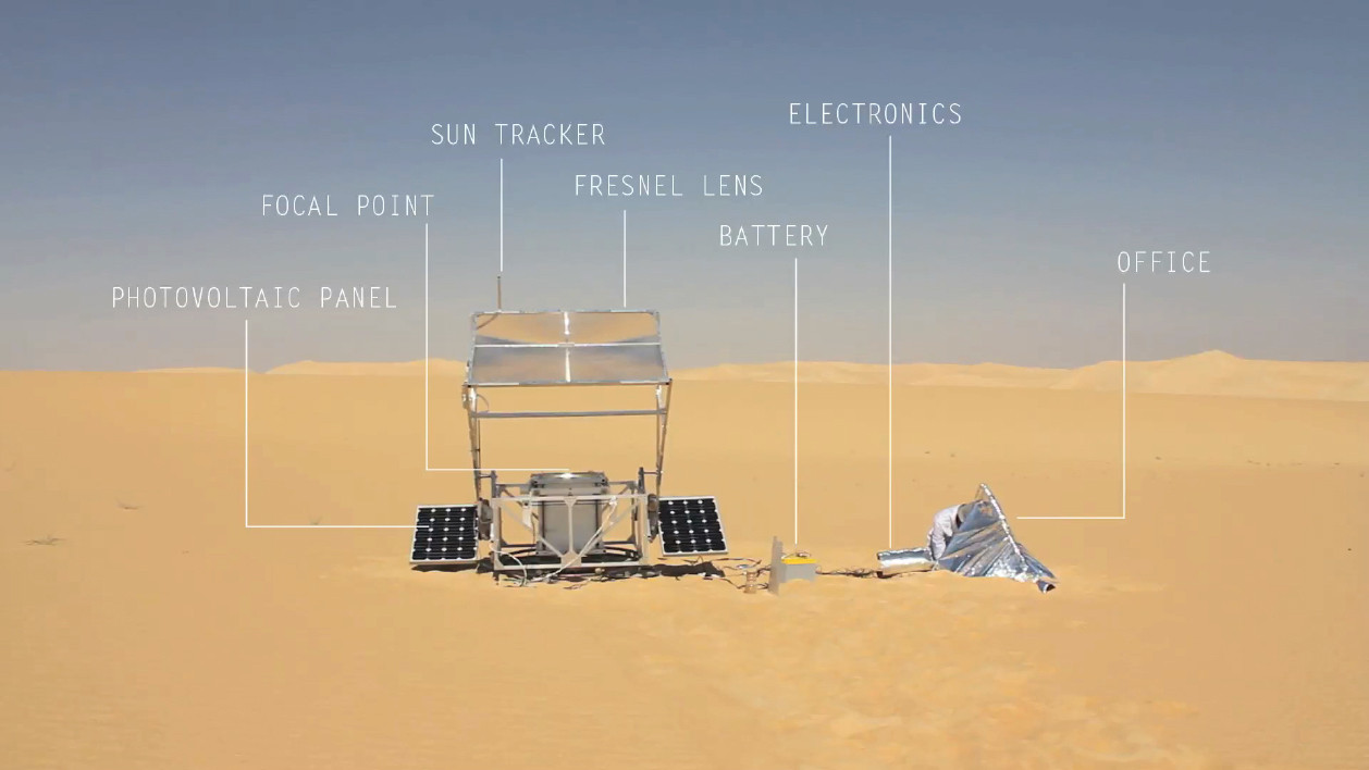 Markus Kayser. The Solar-Sinter. 2011