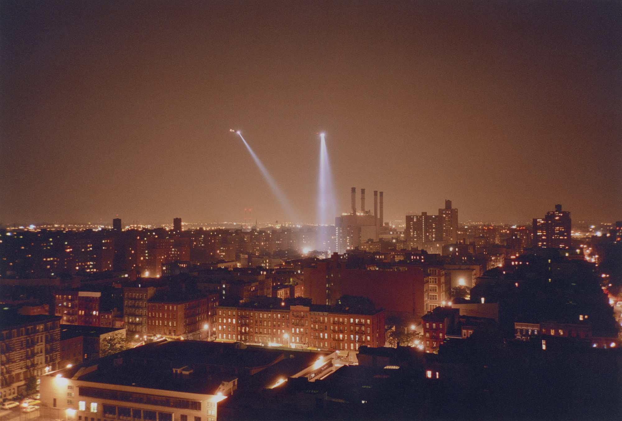 Wolfgang Tillmans. police helicopter. 1995