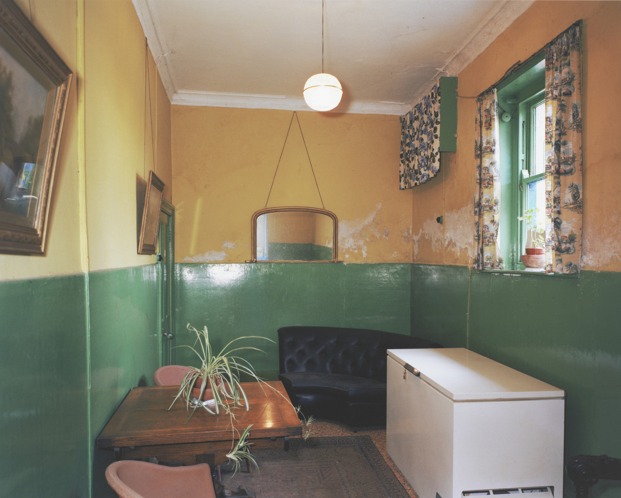 Paul Graham. Interior of Cafe, Londonderry, North Yorkshire