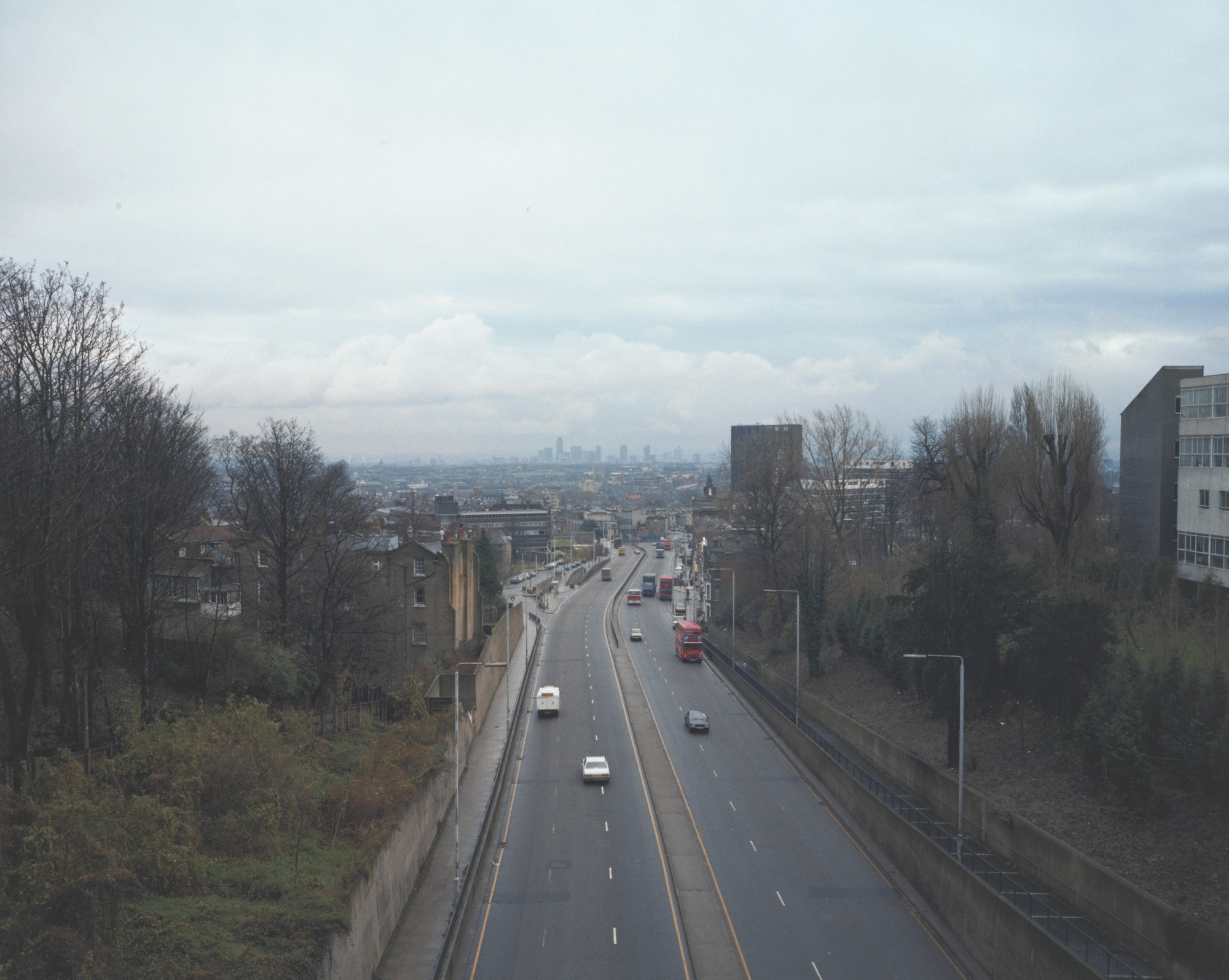 Paul Graham. Looking Back on the City, Highbury, North London