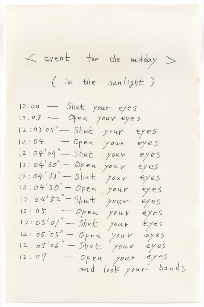 < event for the midday >  (in the sunlight)