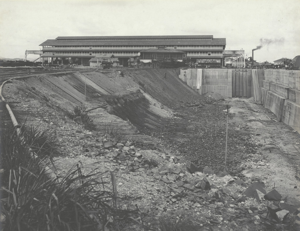 Balboa Terminals. Dry Dock #2. Looking east before flooding