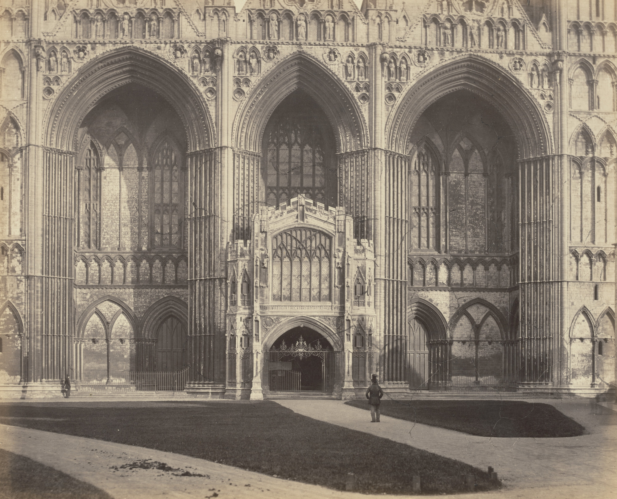 Roger Fenton. Peterborough, The West Front