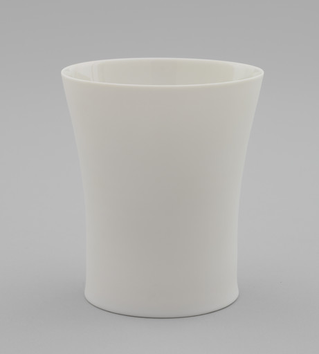 Concave Cup
