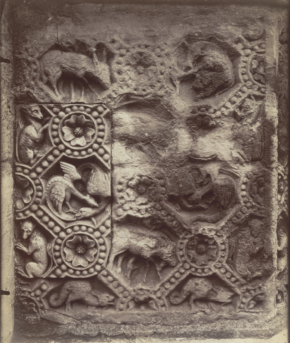 Eugène Atget. Notre-Dame, Porte Rouge. 1920