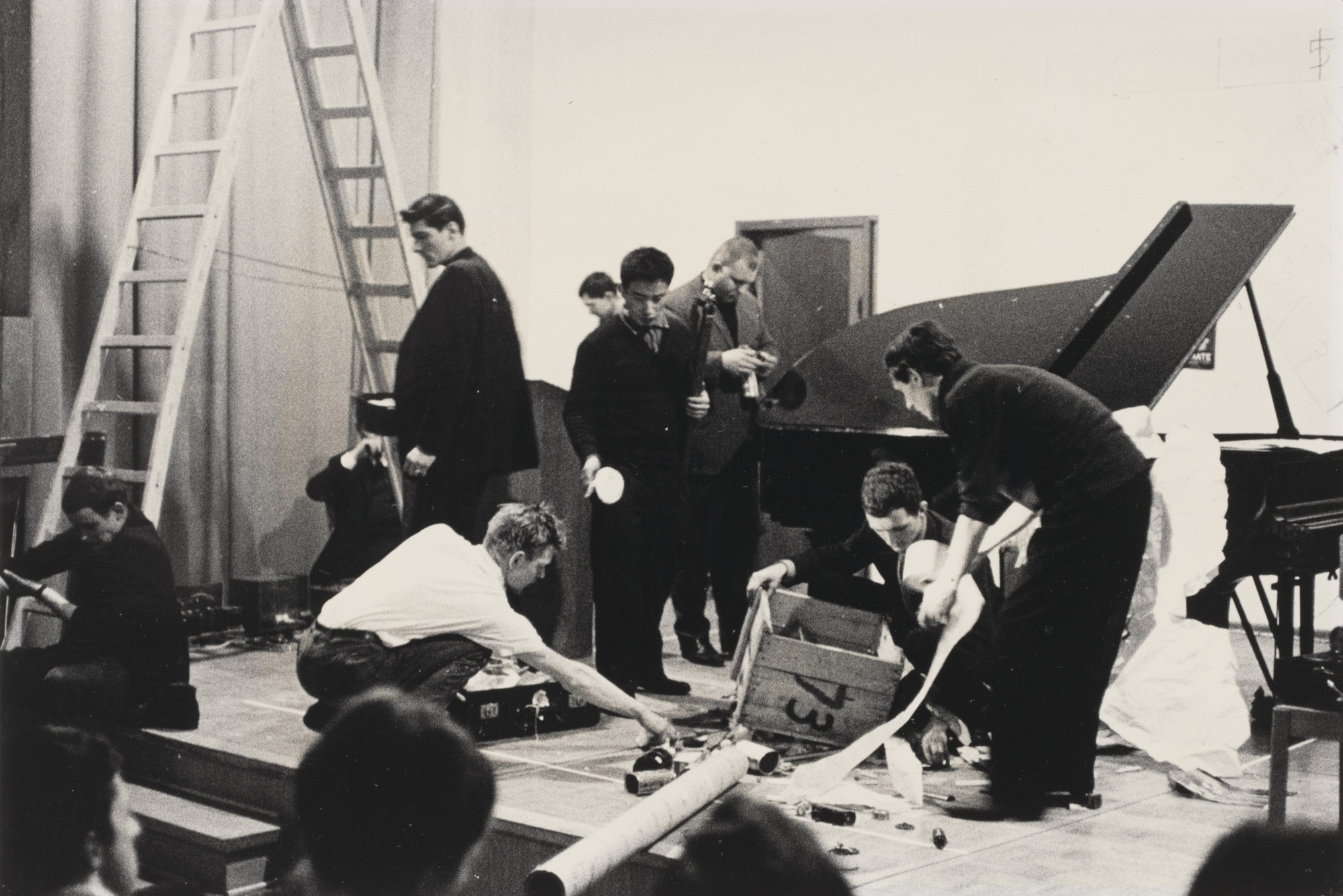 Arthur Köpcke. Reading Work Piece No. 1: music while you work