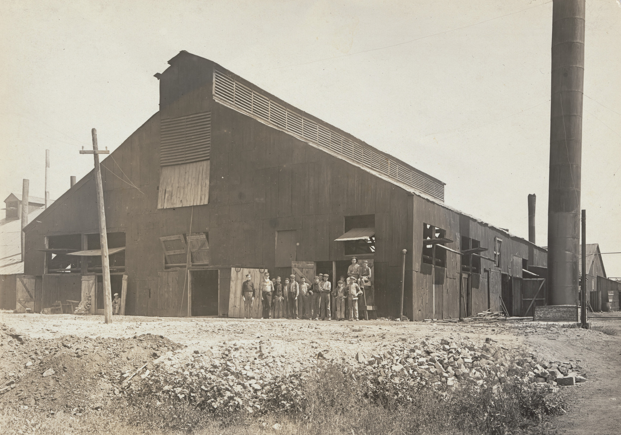 Lewis Wickes Hine. Indiana Glass Works, Indiana