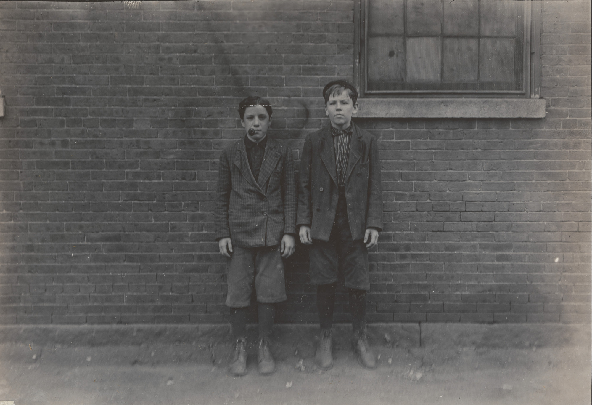 Lewis Wickes Hine. Great Falls Manufacturing Co., Somersworth, New Hampshire