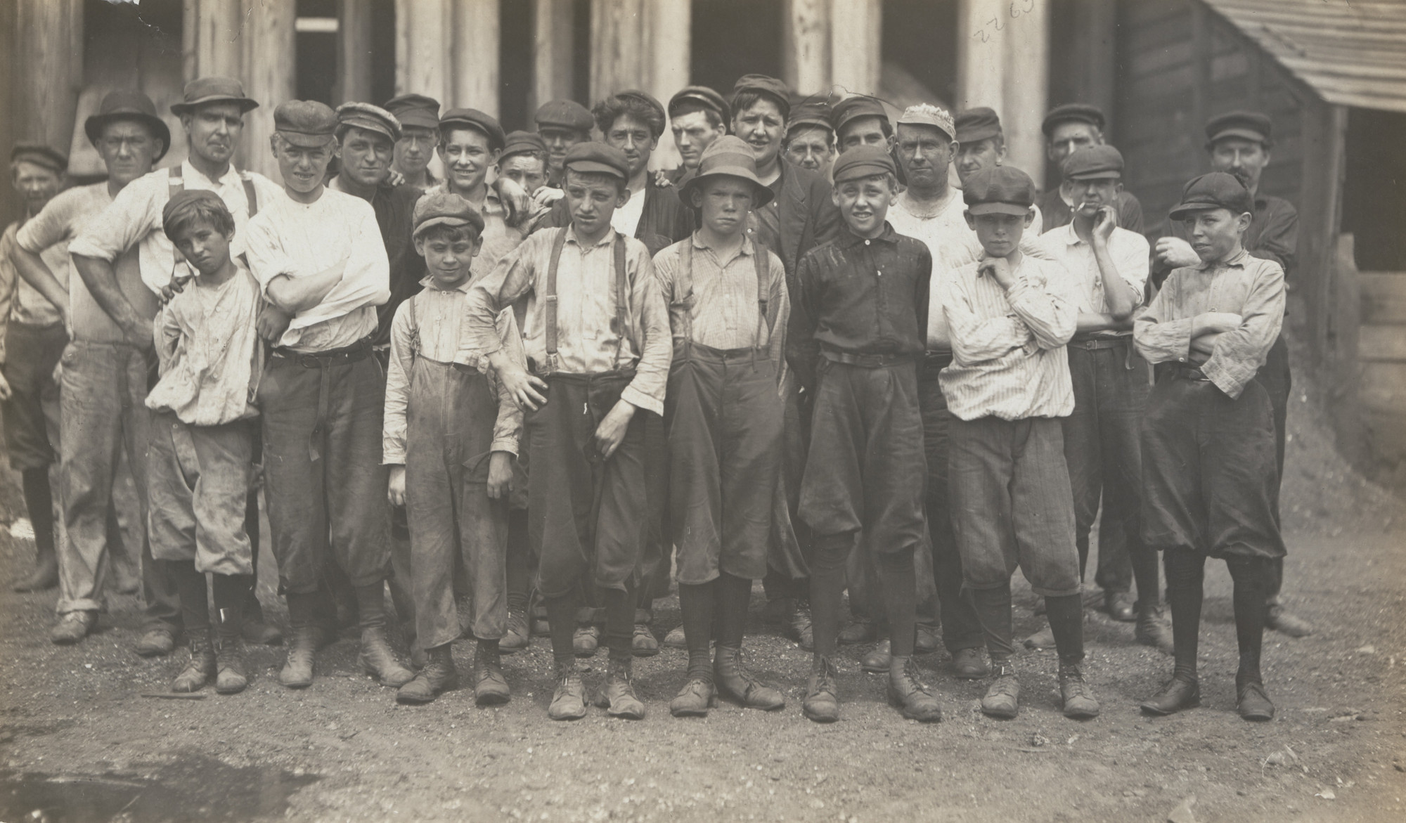 Lewis Wickes Hine. Alexandria, Virginia