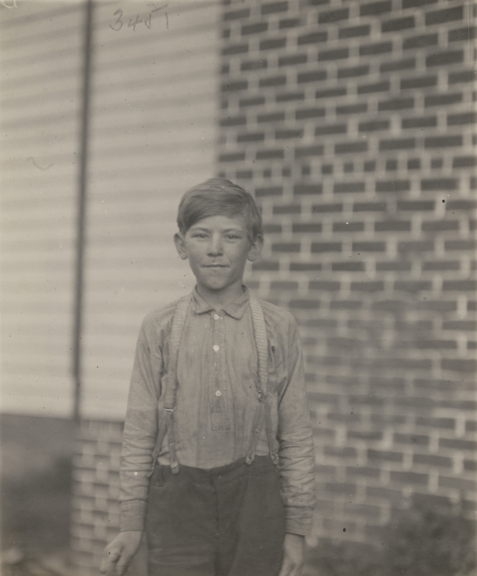 Lewis Wickes Hine. Charley Humble, Deep River Mills, Randleman, North Carolina
