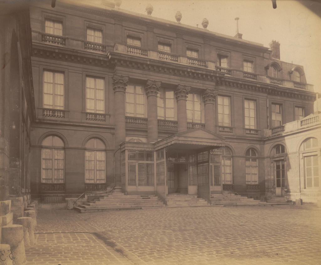 Ancien hôtel de Chanac, 127 rue de Grenelle