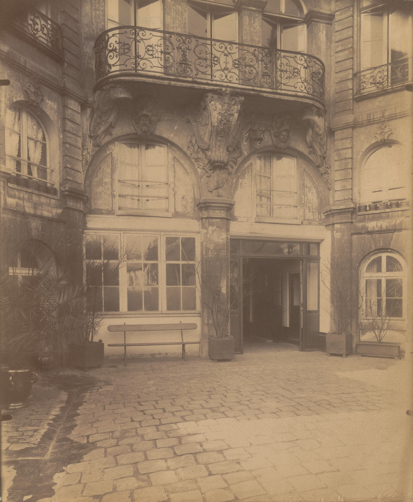Balcon. 27 rue Lhomond