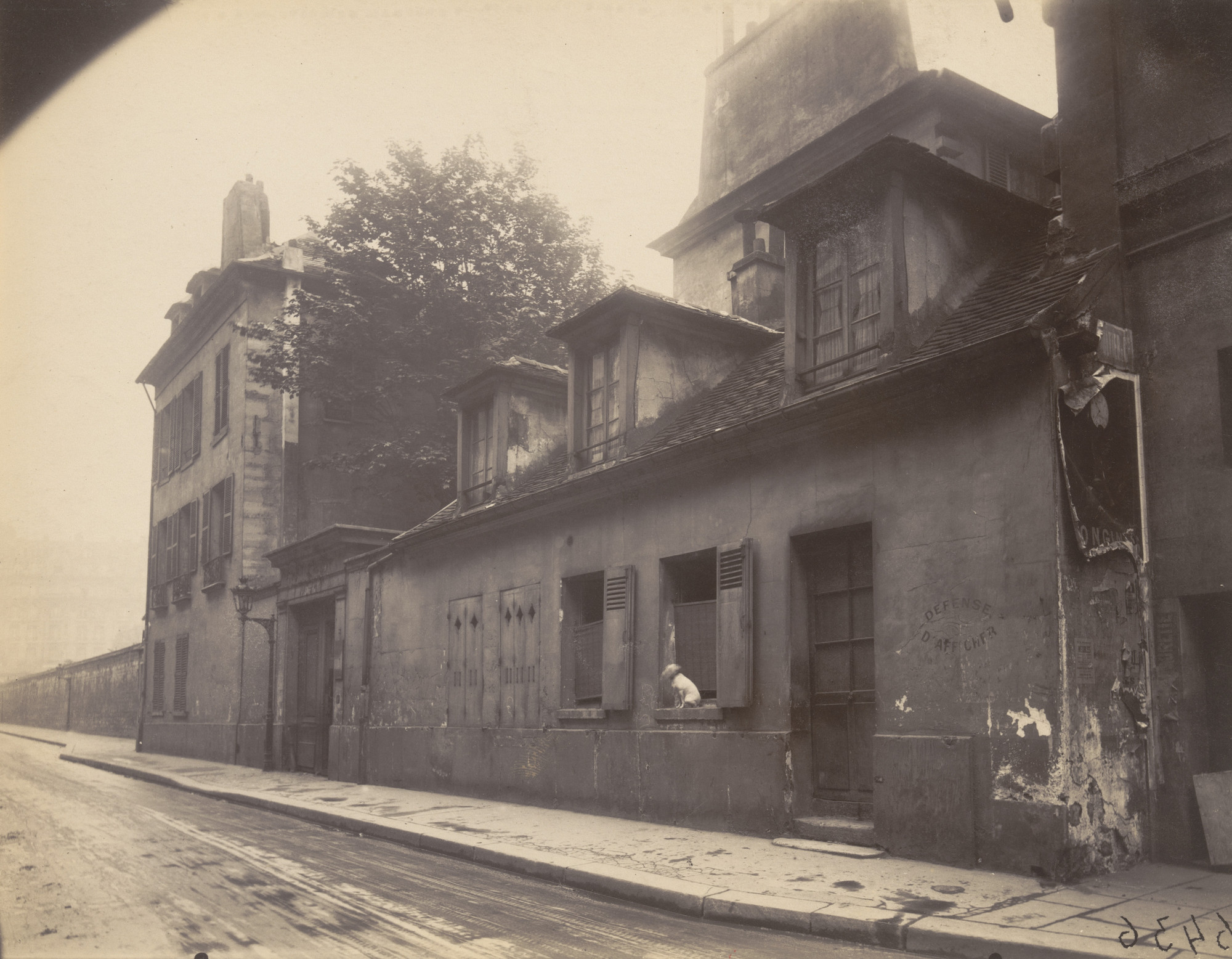 Eugène Atget. 19 rue Denfert-Rochereau