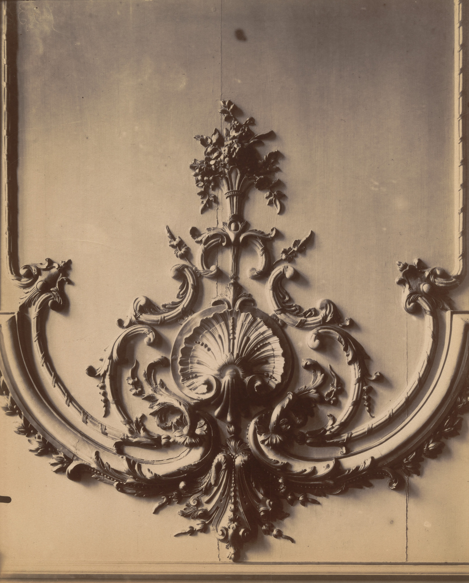 Eugène Atget. Hôtel de Roquelaure