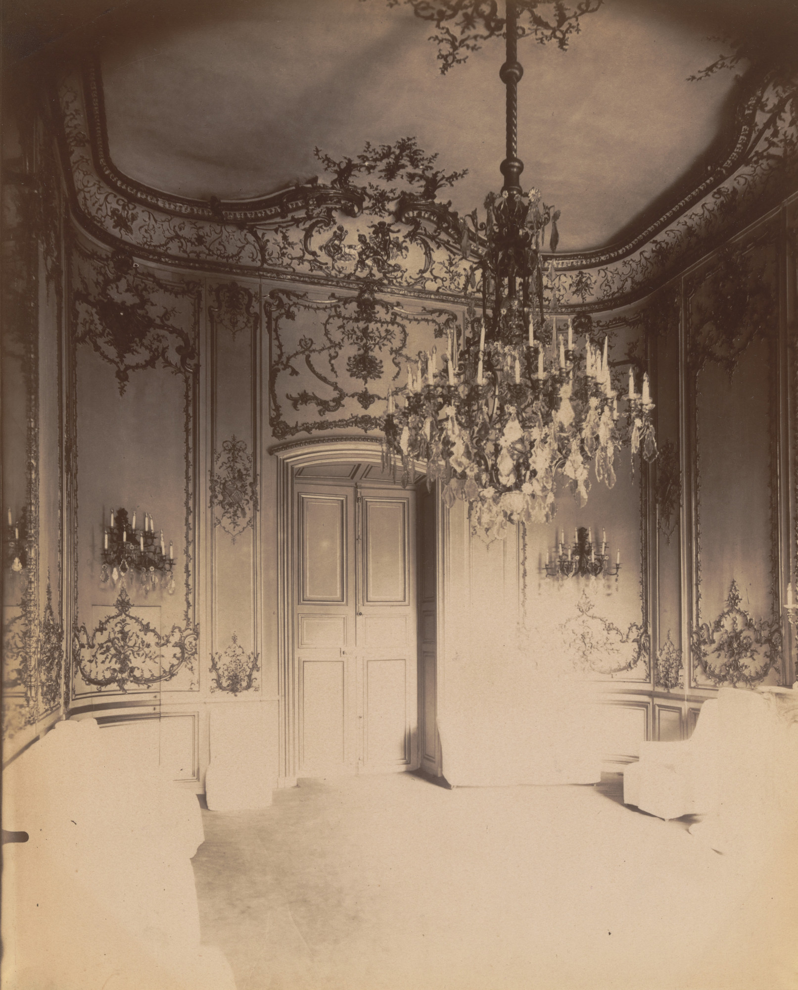 ガンタ　AUBERGE ATGET Eugène Atget. Hôtel de Roquelaure. Boulevard Saint-Germain 246